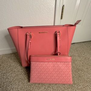 Michael Kors purse with clutch that attaches inside. Tea rose